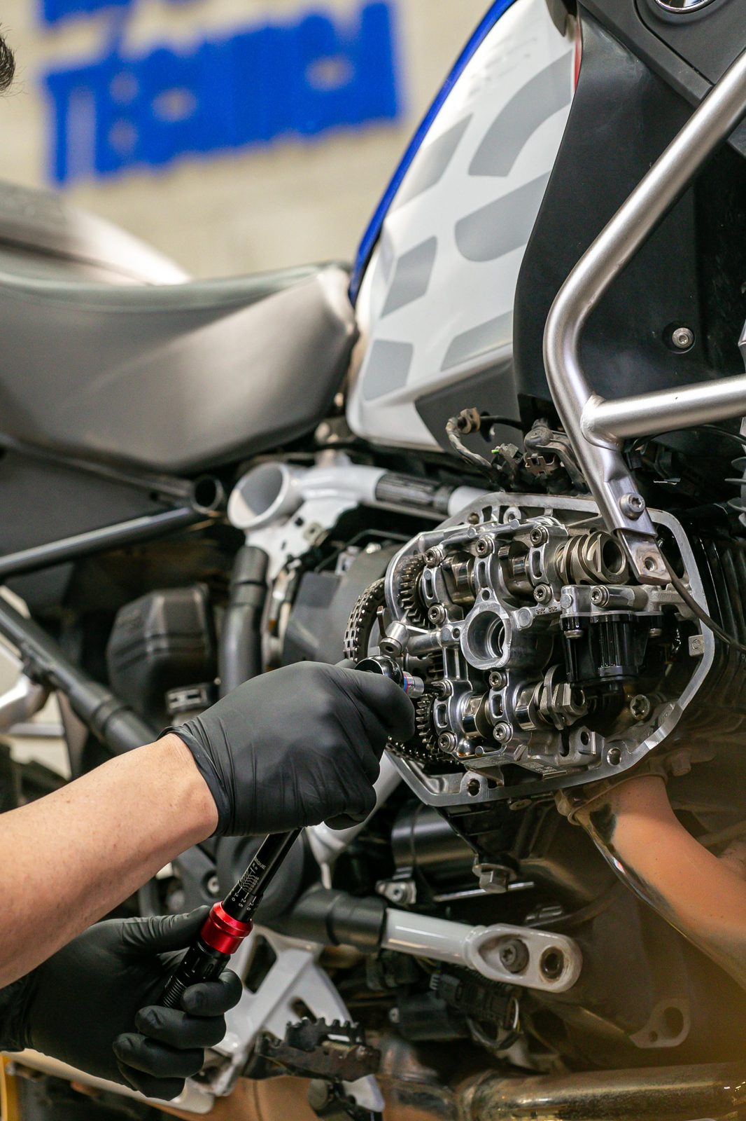 Mecânica de motor de motocicleta premium
